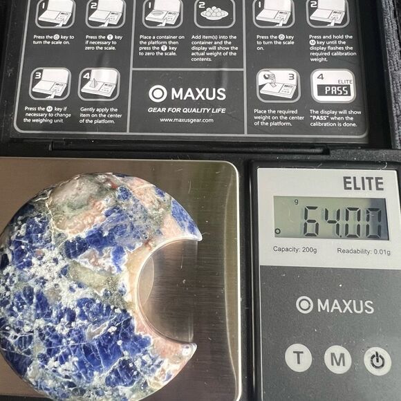 Sodalite Crystal Moon Carving (#11) - Picture 10 of 10